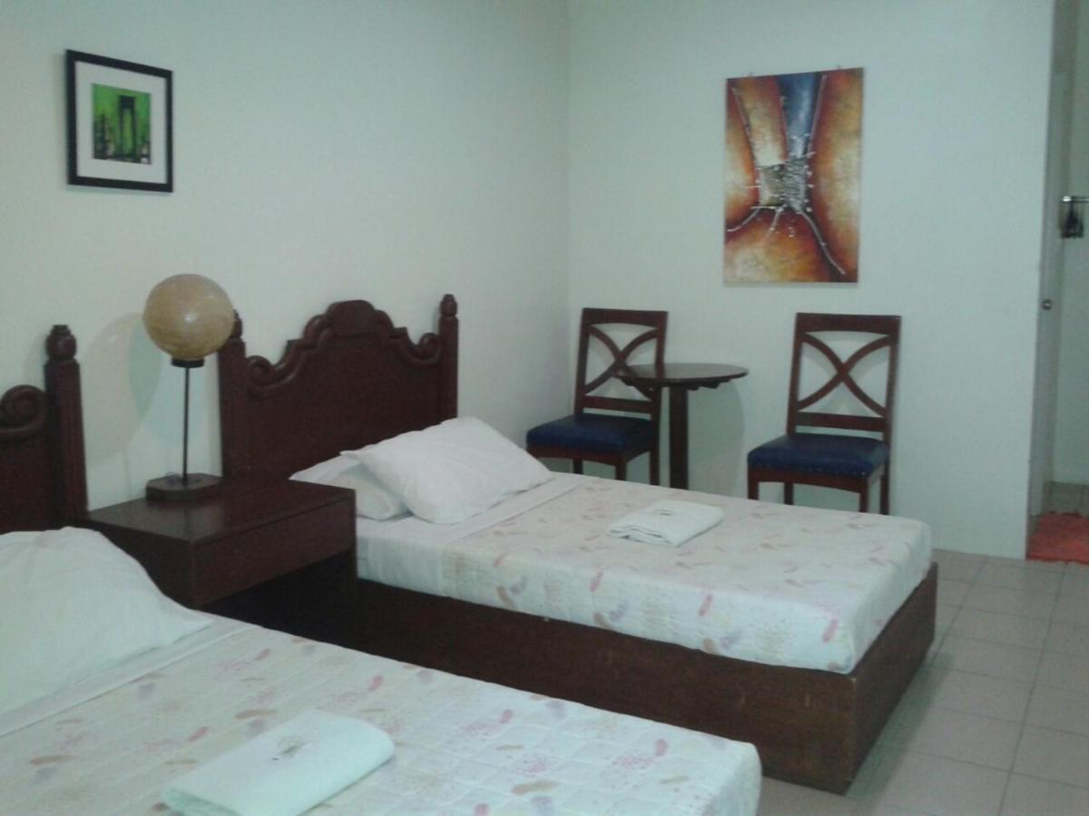 11Th Street Bed And Breakfast Μπακολόντ Δωμάτιο φωτογραφία